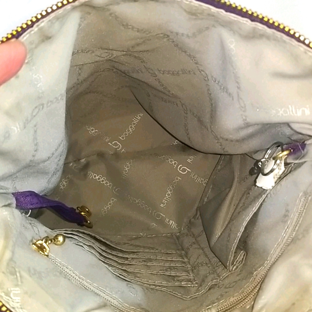 Baggalini Crossbody Bag - Picture 6 of 7